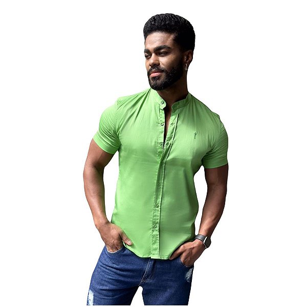 Camisa Slim Fit Curta Acetinada Gola Padre Verde Pistache