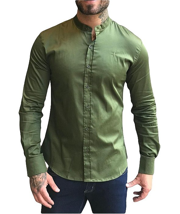 Camisa Slim Fit Gola Padre Acetinada Longa Verde Militar