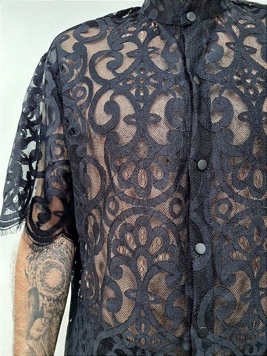 Camisa Gótica Preta
