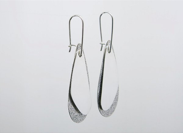 BRINCO MARINA GOTA TEXTURA