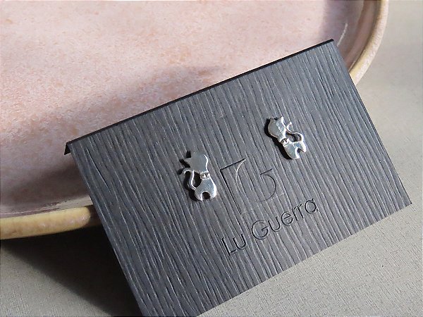 BRINCO GATINHO EM PRATA