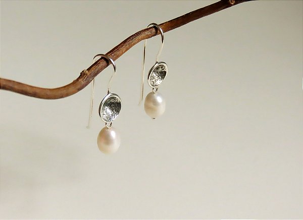 BRINCO VINCO GANCHO PÉROLA BIWA