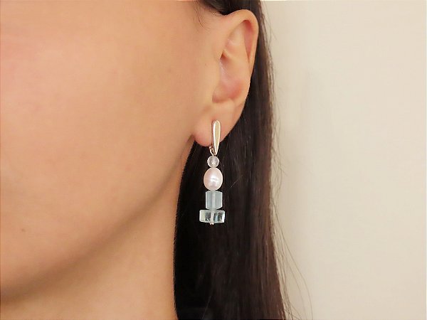 BRINCO TRILOGIA GOTA ÁGUA MARINHA E PÉROLA BIWA