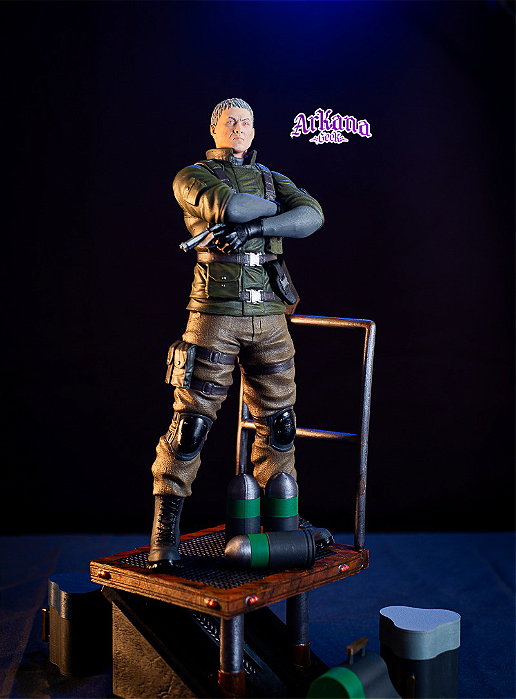 Nicholai Ginovaef - Resident Evil - Colecionável em Resina