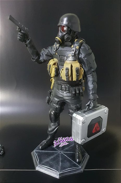 Figure Diorama Hunk - Resident Evil 2 - Colecionável