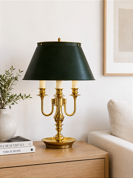 Abajur Inglês Decorativo Vintage 3 Braços Curvos Cúpula Verde Bivolt 53cm de Altura Golden Art E-27 M011 Quartos e Salas.