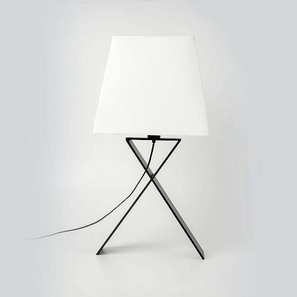 Abajur Xis Placas Metal Cupula Conica Preto 71x25cm Golden Art 1x Lâmpada E27 Bivolt M1080 Mesas e Cabeceiras