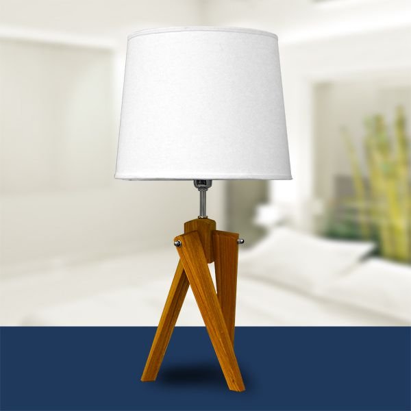 Abajur Rústico Tripé Madeira Transversal Cúpula Tecido Bivolt 66cm de Altura Golden Art E-27 M750 Escritórios e Salas