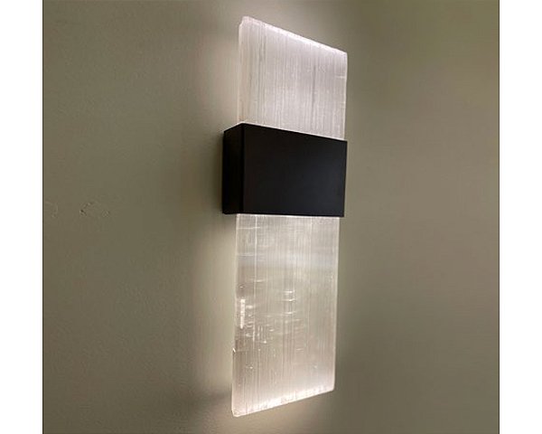 Arandela DNA Iluminação Placa Dupla ARA-PLACA-2-FINELINE – Rocha 10 × 30 cm – LED 4W – Pintura ou Chapa Inox