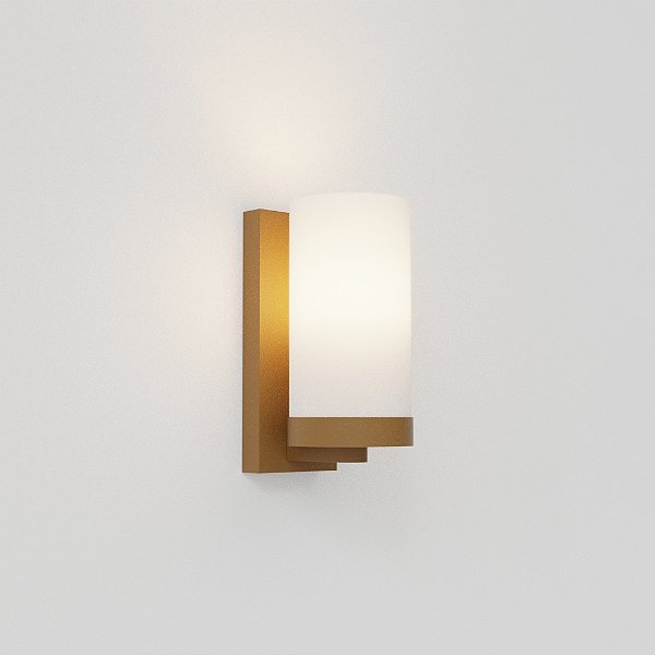 Arandela Golden Art Tubo de Vidro Ø 9x18cm em Latão com Soquete E27 e Altura de 21cm P358-18LT