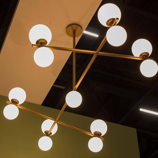 Pendente Gangorra com 13 Soquetes G9 em Latão – Golden Art Iluminação Decorativa T1860-13LT