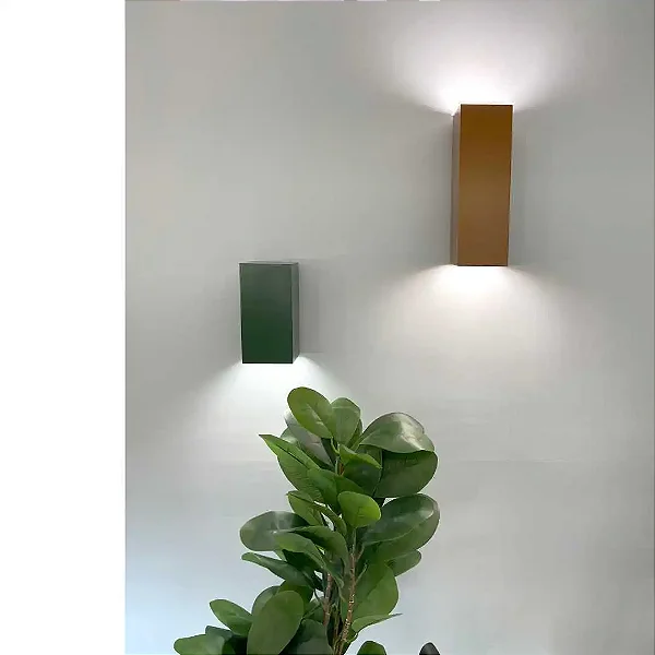 Arandela Quadra IP43 1x MR16 58x58x100mm – Usina Design 25170-10