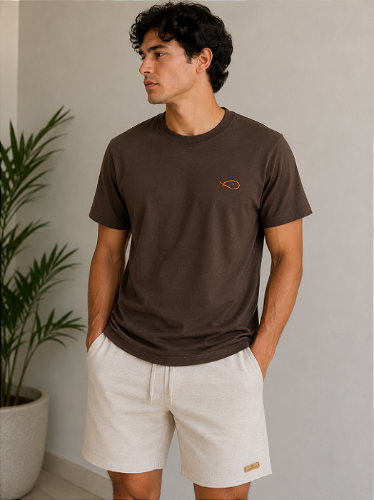 Camiseta Básica Marrom Cardamom