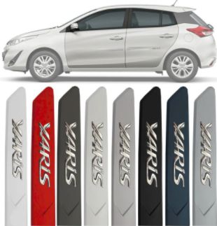 Friso lateral alto relevo Toyota Yaris