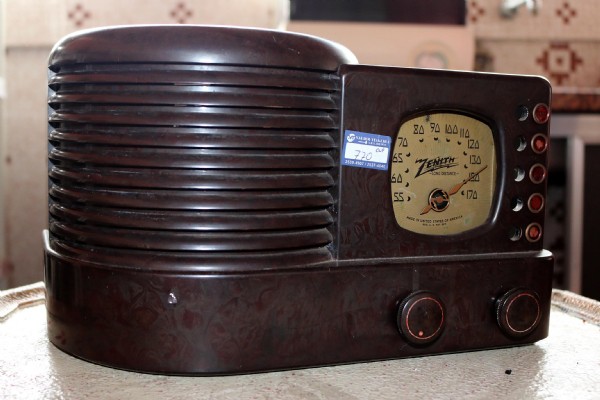 Rádio Vintage Zenith