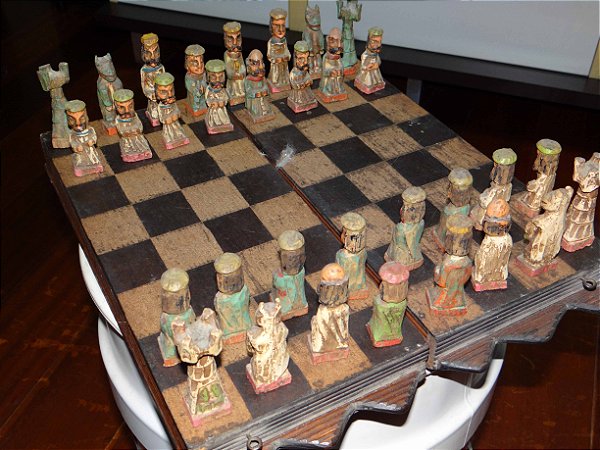 Jogo de Xadrez Mambembe Feito à Mão