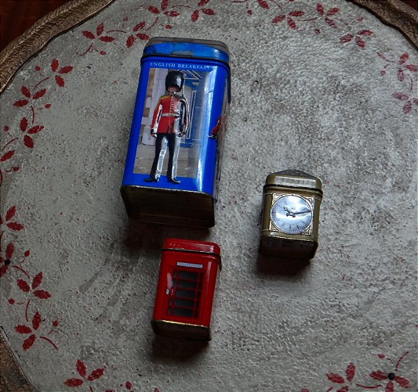 Latas de Coleção Pequenas Tema INGLATERRA