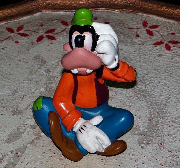 Boneco Vinil PATETA da Disney