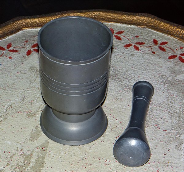 Pilão e Socador de Estanho