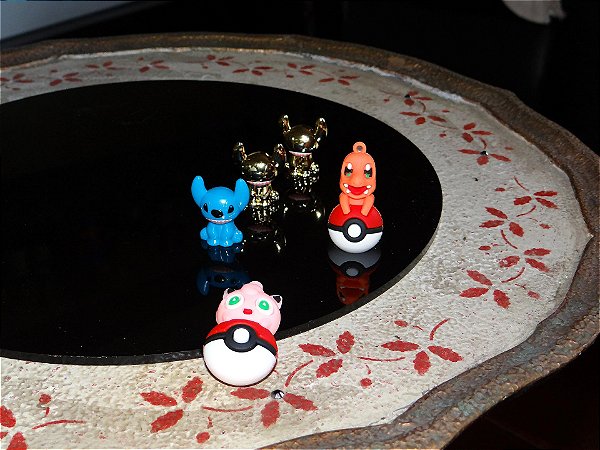 Kit Fluffy Monsters STICHT e POKEMON
