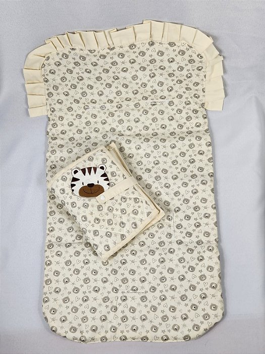 KIT ALMOFADA DE CARRINHO E PORTA ARTIGOS DE HIGIÊNE DO BEBÊ