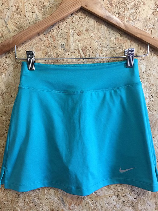 short saia nike