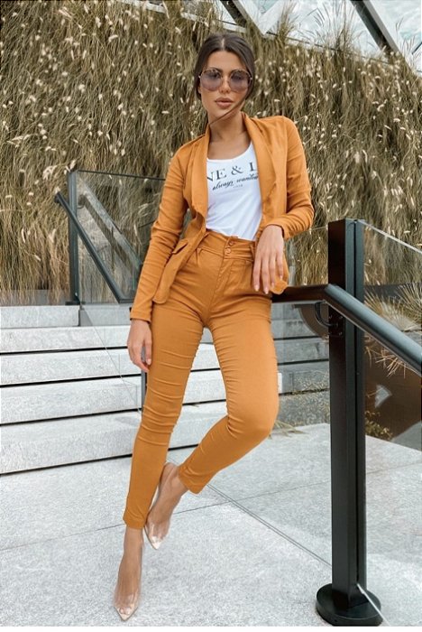 conjunto calça e blazer