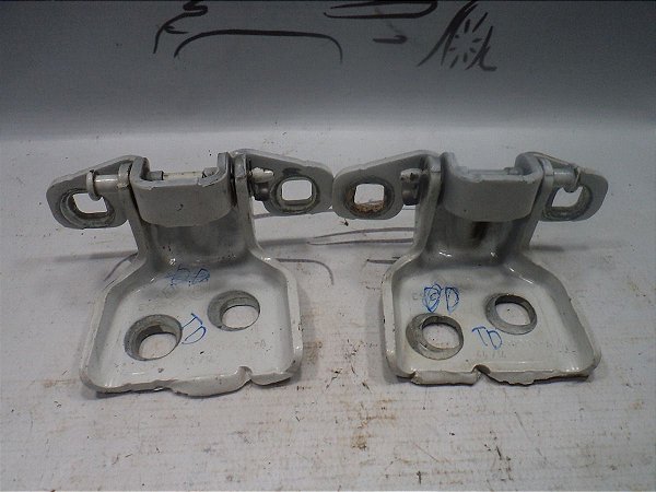 Par Dobradiça De Porta Traseira Direita Sandero 14/15