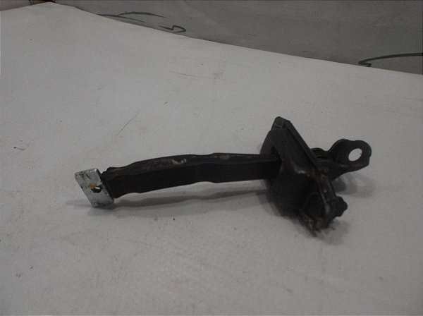 Limitador Porta Traseiro Esquerdo Kia Cerato 1.6 16v 16/17