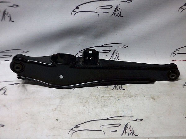 Balança Suspensao Traseira Mitsubishi Outlander 2.0 15/16