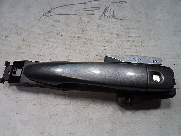 Maçaneta Externa Puxador Porta Diant. Esq Nissan Kicks 19/20