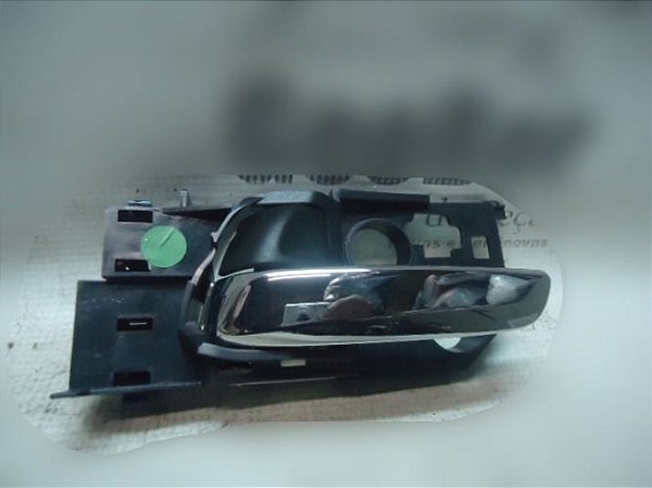 Maçaneta Interna Traseira Esquerda Honda Hr-v 18/18 Hrv