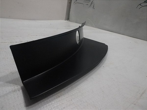 Aplique  Porta Malas Lanterna Ld Dir C. Detalhe C4 Picasso