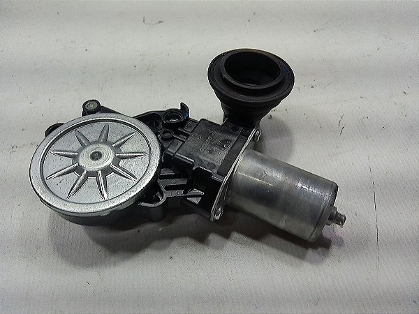 Motor  Vidro Dianteiro Direito Yaris 2023 165km Rodado