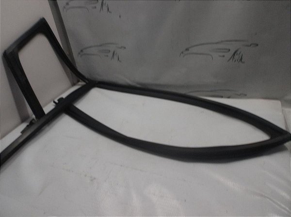 Borracha Contorno Vidro Traseiro Direito Kia Cerato 16/17