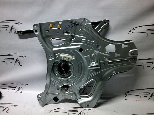 Maquina E Motor Vidro Dianteiro Direito Hyundai Ix35 17 /18