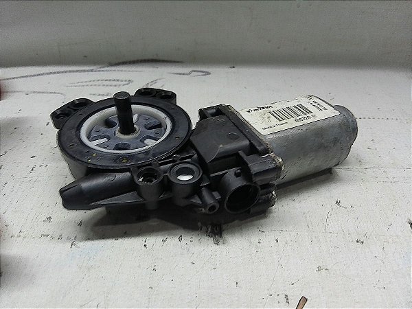 Motor  Vidro Traseiro Esquerdo Renault Oroch 17 18 19 20