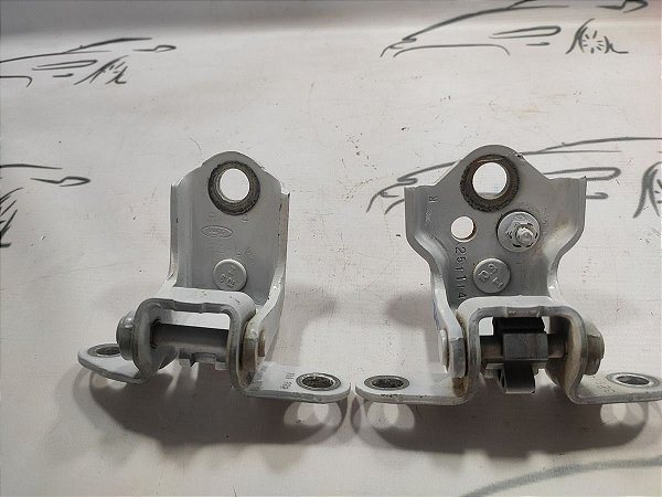 Par Dobradiça Porta Traseiro Dir New Fiesta Titanium 15 A 18