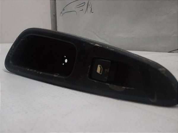Botao Comando Vidro Tras Dir Com Moldura Peugeot 408 11/12