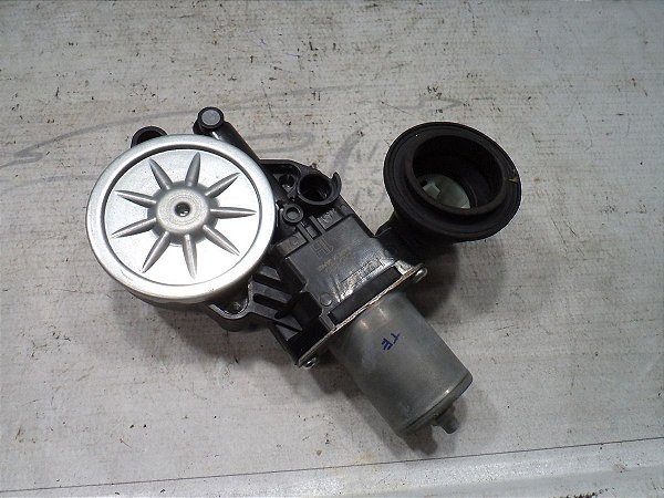 Motor Da Maquina Vidro Traseiro Esquerdo Nissan Kicks 19/20