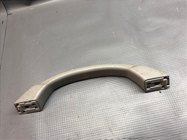 Alça Suporte Apoio Mão Teto Traseira Pajero Tr4 2.0 11/12