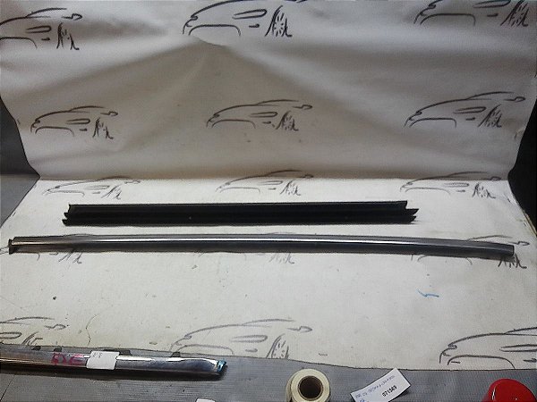 Par Pestana Cromado Dianteira Esquerda Peugeot 208 14/15 1.6
