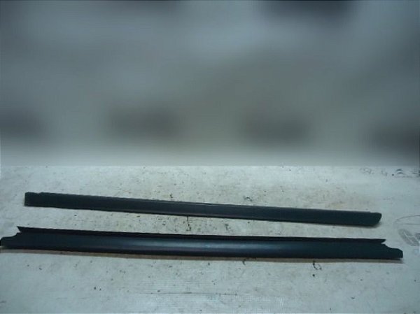 Par Friso E Pestana Traseira Direita Renault Duster 17/18