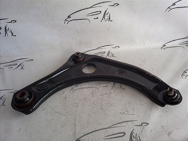 BALANCA DIREITA NISSAN VERSA 17 18 19 20 1.6 AUTOMATICO