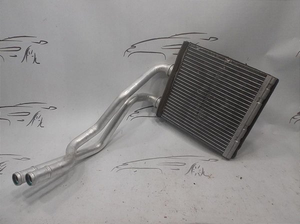 Radiador De Ar Quente Nissan Versa 19/20 1.6 Automatico