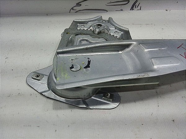 Maquina Vidro Traseiro Direito Yaris 2023 165km Rodado