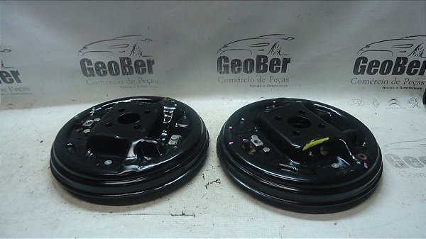 Par De Espelho Patins De Freio Nissan Versa 12 A 17