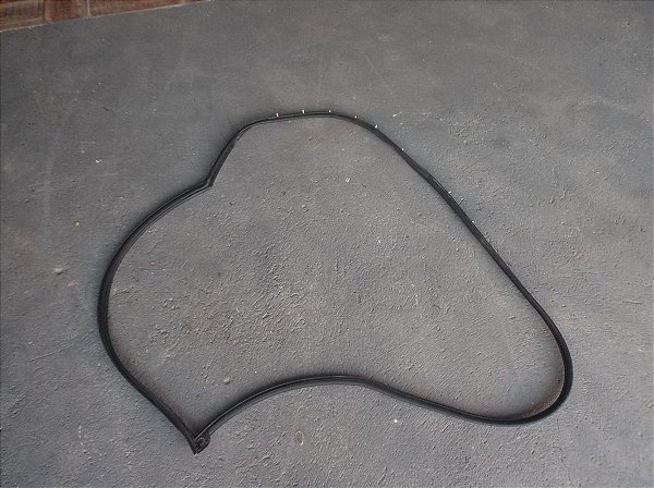 Borracha Contorno Porta Dianteiro Direito Cerato 1.6 16/17