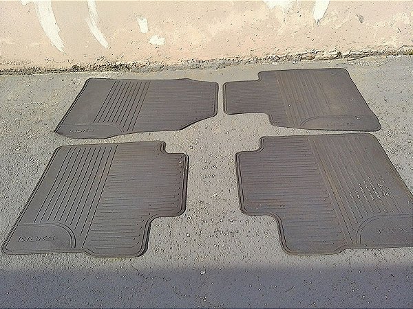 Kit De Tapetes Originais Nissan Kicks 19/20