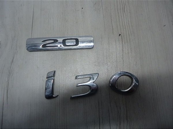 Kit Emblema Da Tampa Traseira Hyundai I30 2008 A 2011